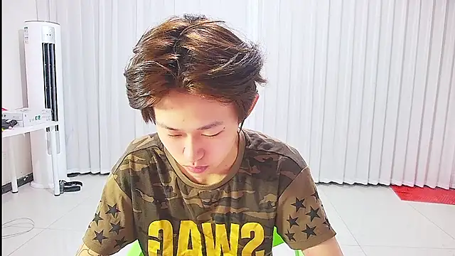 Chili-001 online show from 07.03.26