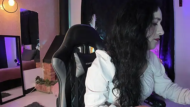 Vicky Angeel online show from 05.23.26