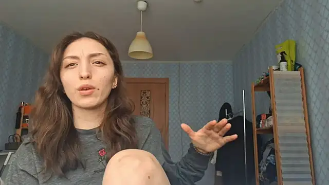 Snapshot of CindyLight chatting on 03.22.26 CindyLight online show from 03.22.26