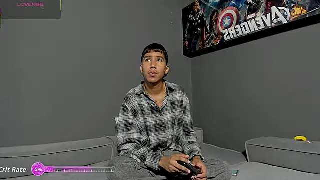 Snapshot of Ender_h0tt chatting on 05.29.26 Ender h0tt online show from 05.29.26