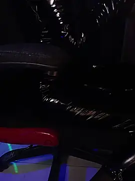 LadyIvanna online show from 03.19.26