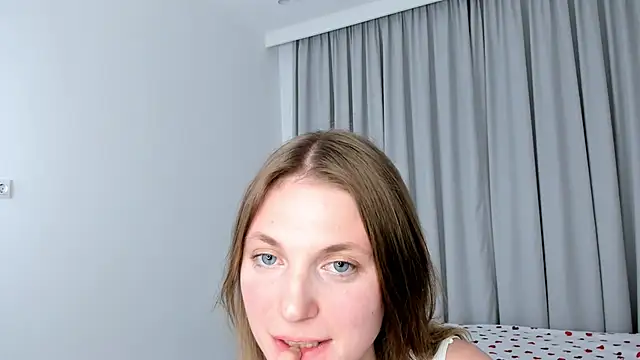 Snapshot of ErinnPieloch chatting on 03.14.26 ErinnPieloch online show from 03.14.26