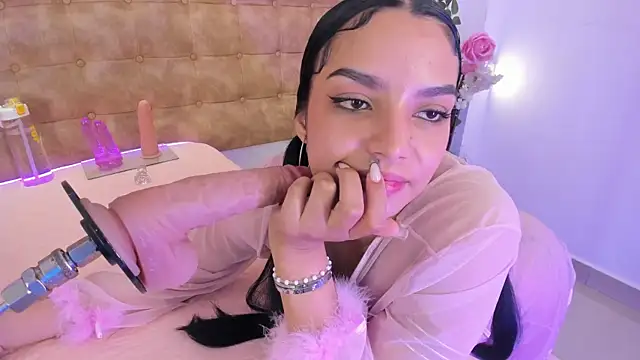 ariana morelly online show from 05.28.26