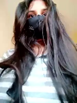 Snapshot of Divya3107 chatting on 04.18.26 Divya3107 online show from 04.18.26