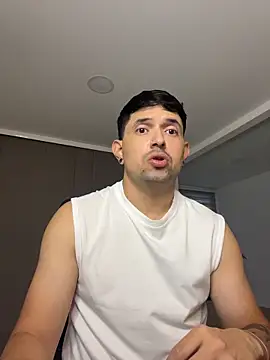 TroyeSavage online show from 03.26.26