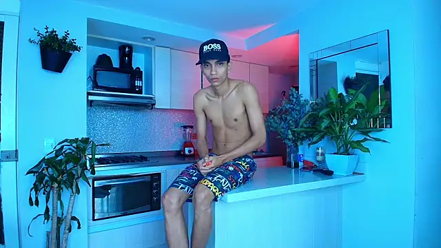 Wild lovers  online show from 04.12.26