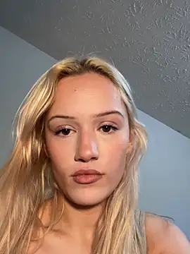 kaci brooke online show from 04.02.26