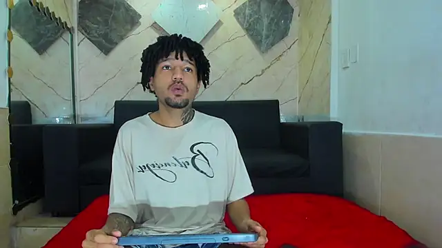 Snapshot of Angelo_Blessed chatting on 05.27.26 Angelo Blessed online show from 05.27.26
