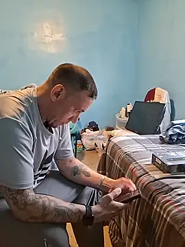 Brandon23xxxgb online show from 04.29.26