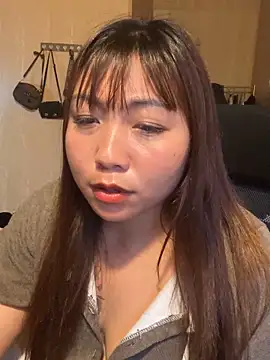 Snapshot of Sumi_pusy chatting on 05.21.26 Sumi pusy online show from 05.21.26