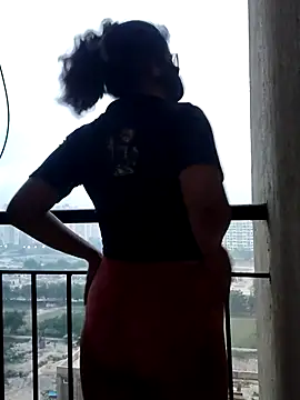 Snapshot of miss_juliya chatting on 03.29.26 miss juliya online show from 03.29.26