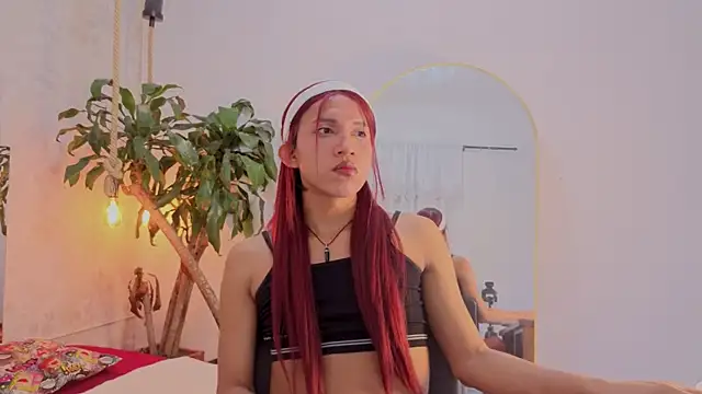 july quinzel online show from 03.20.26