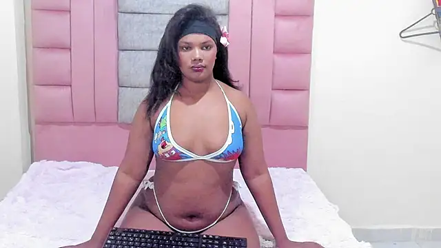 AdaraSmith1 online show from 04.06.26