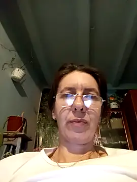 Snapshot of Tania9876 chatting on 03.22.26 Tania9876 online show from 03.22.26