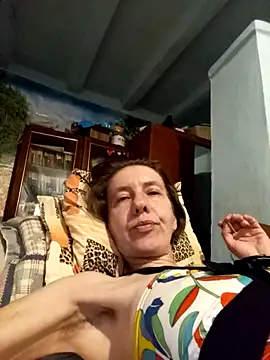 Snapshot of Tania9876 chatting on 03.25.26 Tania9876 online show from 03.25.26