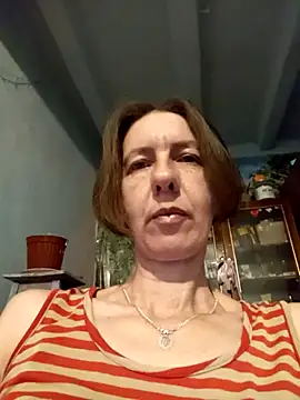 Snapshot of Tania9876 chatting on 04.07.26 Tania9876 online show from 04.07.26