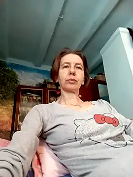 Snapshot of Tania9876 chatting on 04.08.26 Tania9876 online show from 04.08.26