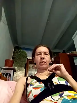 Snapshot of Tania9876 chatting on 04.18.26 Tania9876 online show from 04.18.26