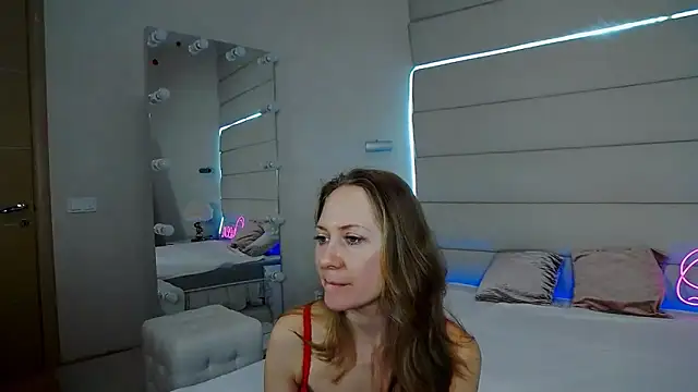 Snapshot of KamilaLod chatting on 03.22.26 KamilaLod online show from 03.22.26