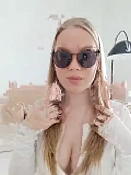 LittleForestELF2 online show from 03.31.26