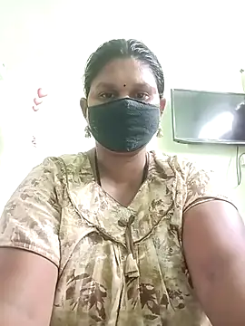 Snapshot of telugutanuja_ chatting on 07.14.26 telugutanuja online show from 07.14.26