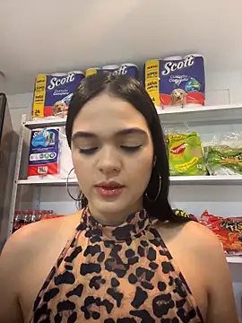 Bella-Ferrer online show from 05.15.26