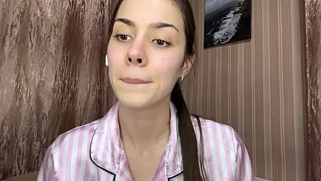 AylaLust online show from 04.10.26