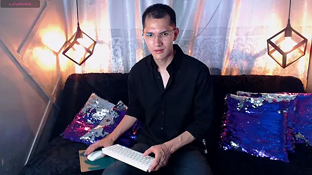 MilanDavid1 online show from 03.13.26