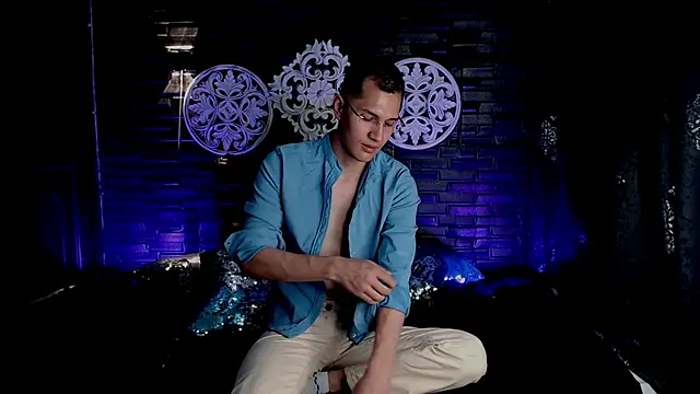 MilanDavid1 online show from 03.19.26