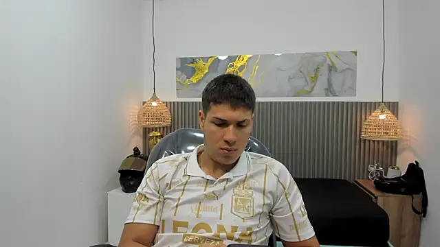 AlessandroFranco online show from 05.16.26