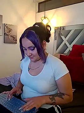 Liily Foxxy online show from 04.22.26