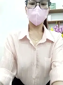 Mai phuong online show from 04.21.26