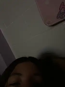 SlushyAcrylic online show from 03.10.26