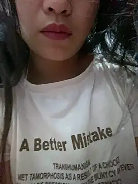 Snapshot of Tran_hong chatting on 03.13.26 Tran hong online show from 03.13.26