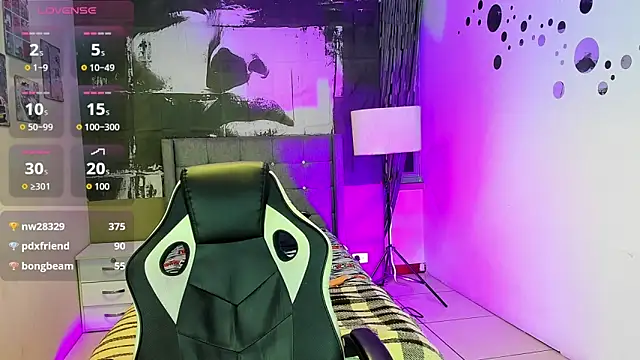 liam scoot  online show from 04.20.26