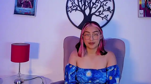 PinkyyPieee  online show from 03.10.26