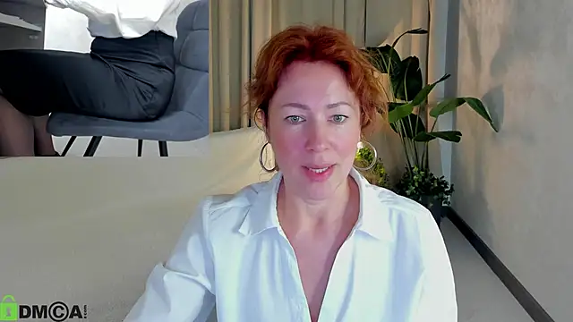 Snapshot of LeticiaRomano chatting on 05.15.26 LeticiaRomano online show from 05.15.26
