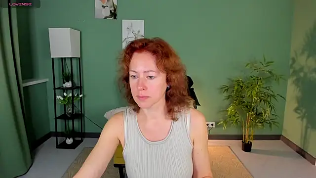 LeticiaRomano online show from 06.19.26
