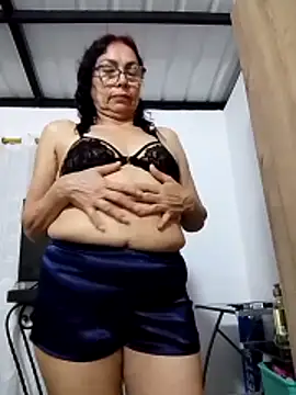 Snapshot of HOT_LATINA20 chatting on 03.27.26 HOT LATINA20 online show from 03.27.26