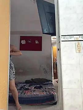 Snapshot of SweetHairy chatting on 03.15.26 SweetHairy online show from 03.15.26