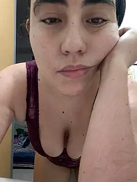 Snapshot of SweetHairy chatting on 03.21.26 SweetHairy online show from 03.21.26