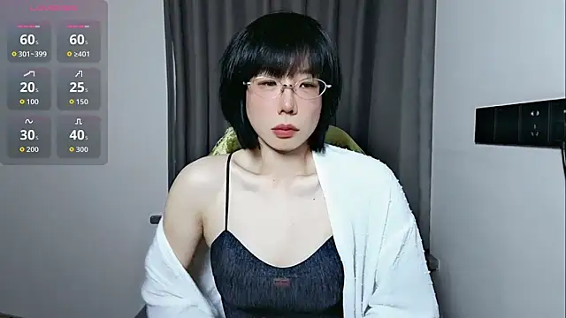 lin lin 520 520 online show from 04.23.26