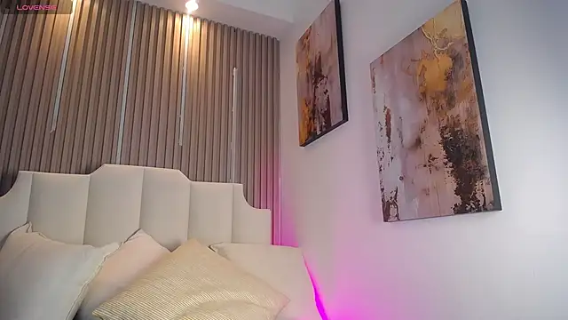 ZafiroCat online show from 03.20.26