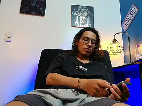 Enzo jagger online show from 03.13.26