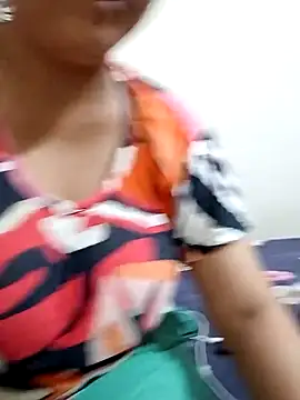 Miss-Akhi5500 online show from 04.21.26