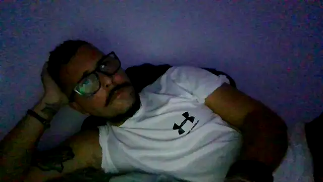 Snapshot of yanick931 chatting on 03.30.26 yanick931 online show from 03.30.26