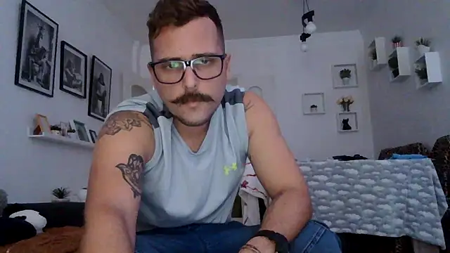 Snapshot of yanick931 chatting on 04.22.26 yanick931 online show from 04.22.26