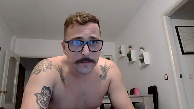 Snapshot of yanick931 chatting on 05.06.26 yanick931 online show from 05.06.26