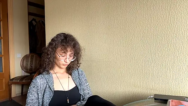 Snapshot of AngelesRavetto chatting on 03.12.26 AngelesRavetto online show from 03.12.26