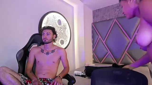 Wolf Kitty online show from 04.01.26